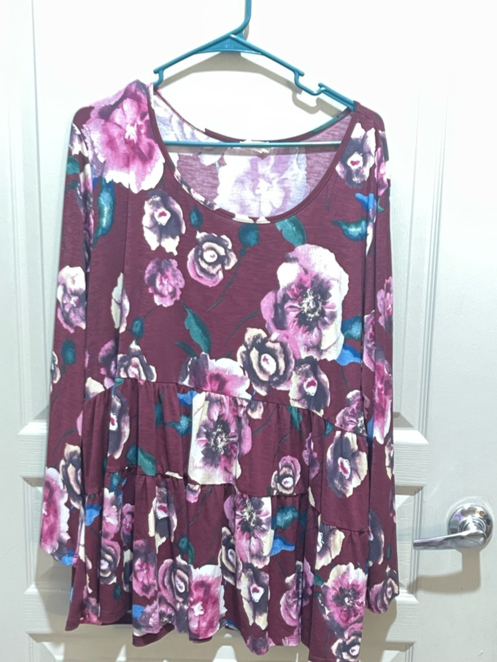 Be Stage- Floral Peplum Long Sleeve Top - Maroon and Pink size 3x (no size tag)